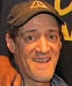 cumia-chin.png